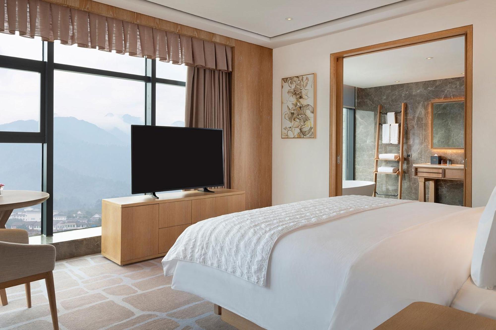 Le Meridien Emei Mountain Resort Emeishan Exterior foto